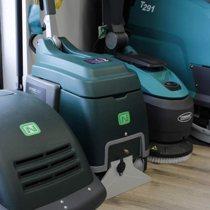 Machine de nettoyage sol industriel Québec